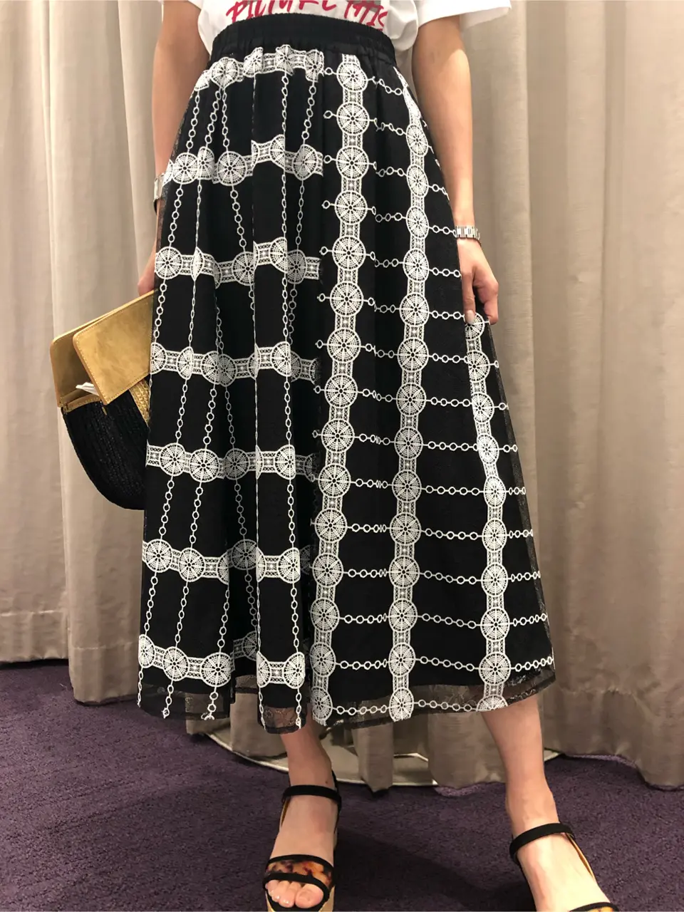 ORIGINATED IN GRACE CONTINENTAL 亀田 未希 コーディネート画像