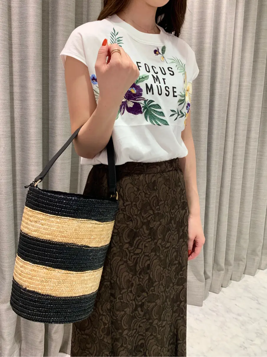 ORIGINATED IN GRACE CONTINENTAL saki コーディネート画像