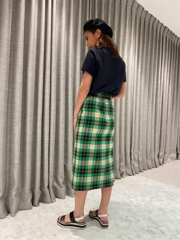 ORIGINATED IN GRACE CONTINENTAL 志田　悠 コーディネート画像