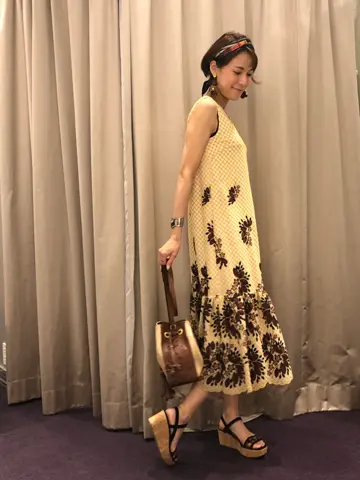 ORIGINATED IN GRACE CONTINENTAL 亀田 未希 コーディネート画像