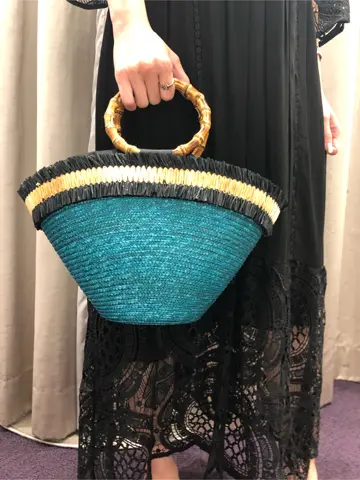 ORIGINATED IN GRACE CONTINENTAL 亀田 未希 コーディネート画像