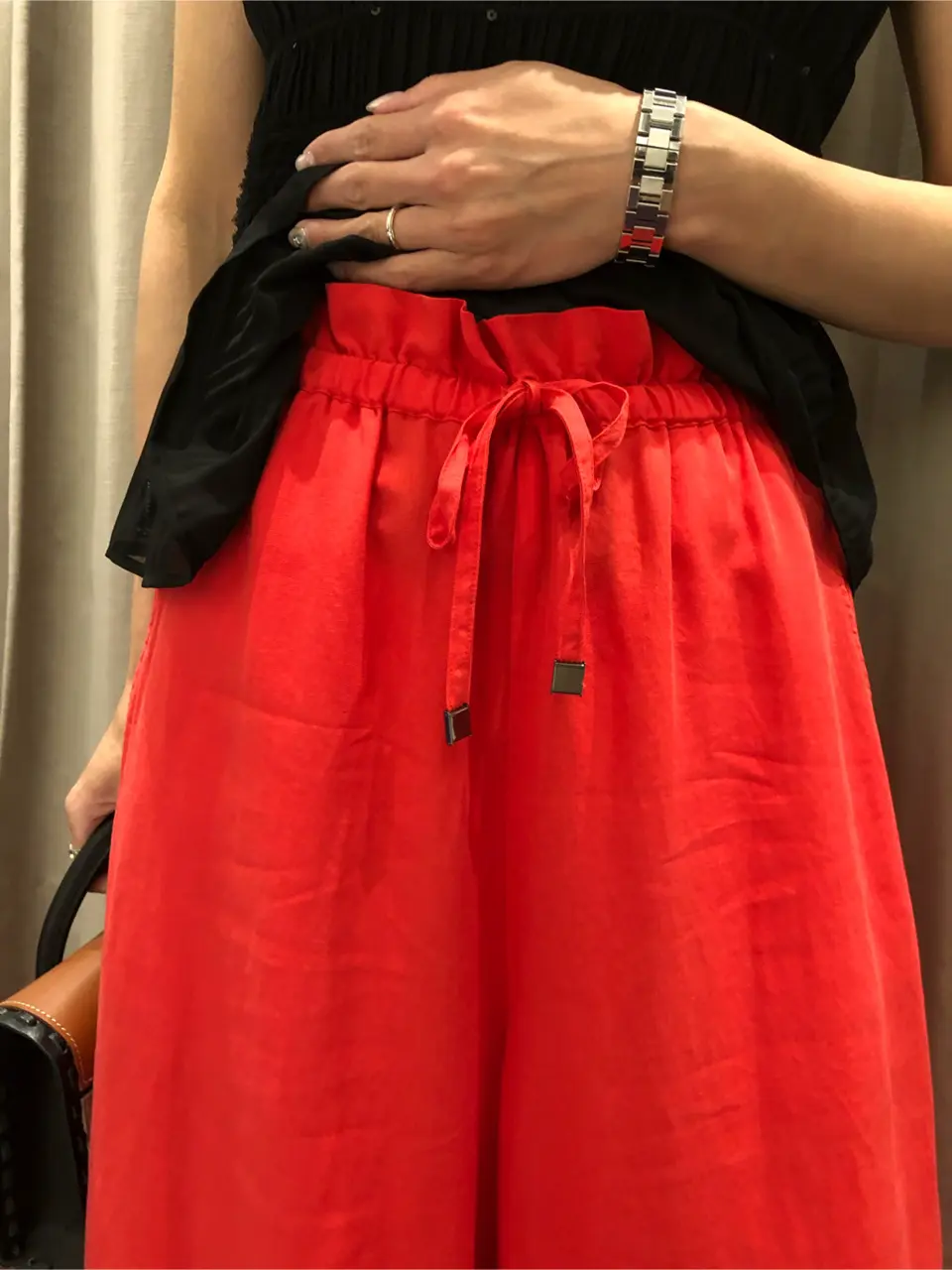 ORIGINATED IN GRACE CONTINENTAL 亀田 未希 コーディネート画像