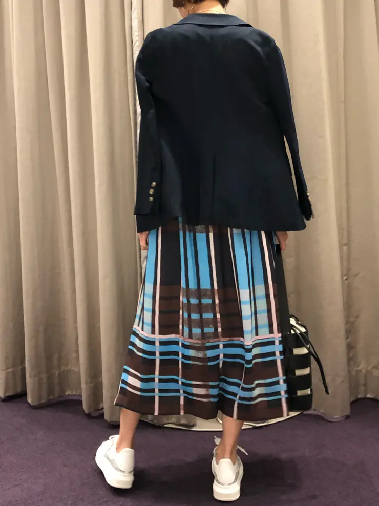 ORIGINATED IN GRACE CONTINENTAL 亀田 未希 コーディネート画像