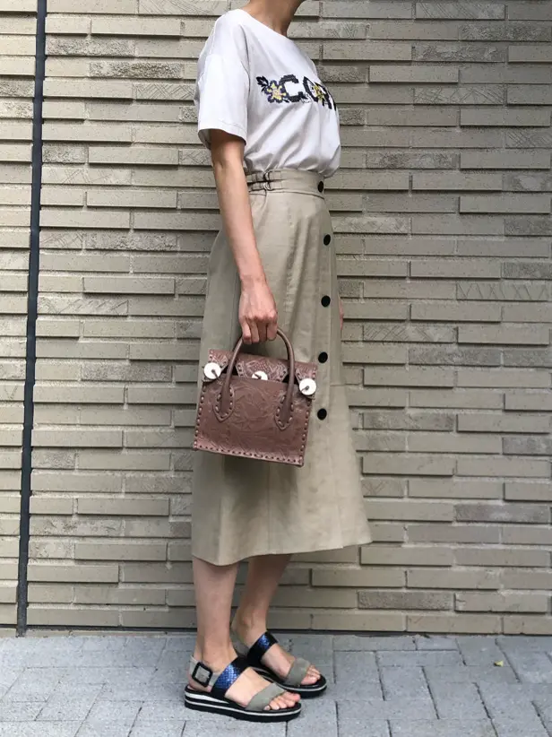 ORIGINATED IN GRACE CONTINENTAL 亀田 未希 コーディネート画像