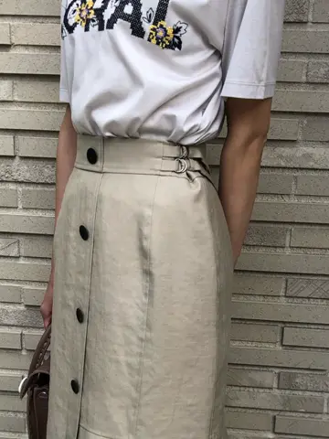 ORIGINATED IN GRACE CONTINENTAL 亀田 未希 コーディネート画像