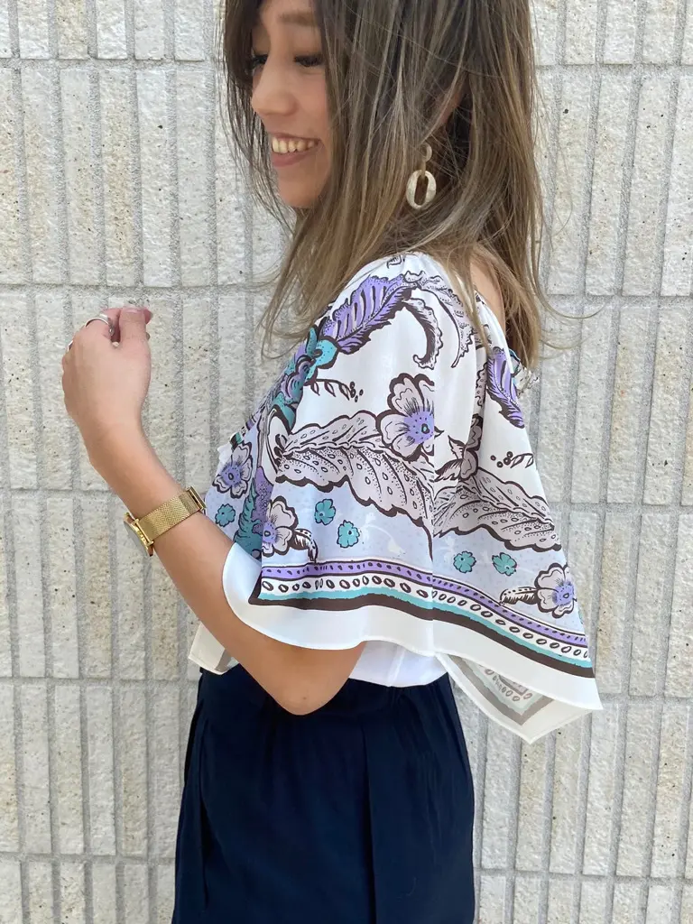 ORIGINATED IN GRACE CONTINENTAL yukimi yonee コーディネート画像