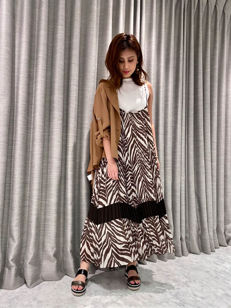 ORIGINATED IN GRACE CONTINENTAL 志田　悠 コーディネート画像