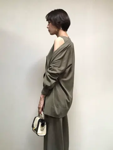 ORIGINATED IN GRACE CONTINENTAL 亀田 未希 コーディネート画像