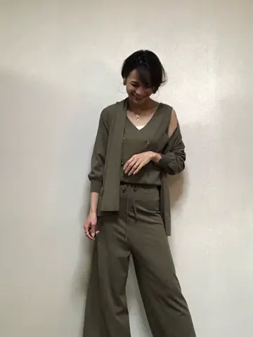 ORIGINATED IN GRACE CONTINENTAL 亀田 未希 コーディネート画像