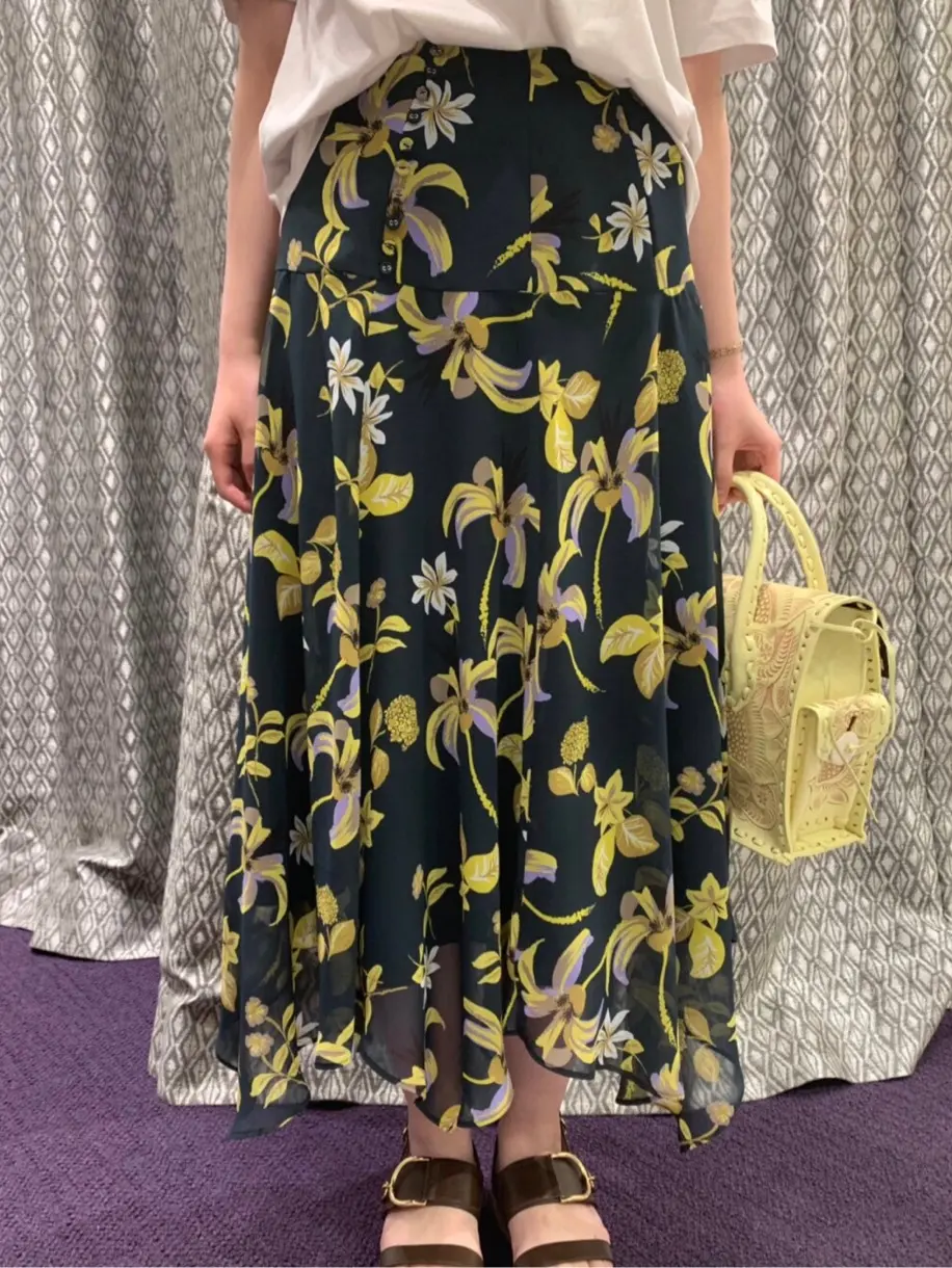 ORIGINATED IN GRACE CONTINENTAL tama コーディネート画像