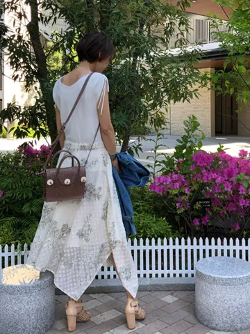 ORIGINATED IN GRACE CONTINENTAL 亀田 未希 コーディネート画像