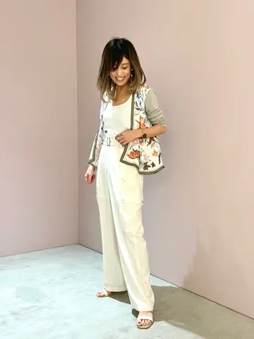 ORIGINATED IN GRACE CONTINENTAL yukimi yonee コーディネート画像