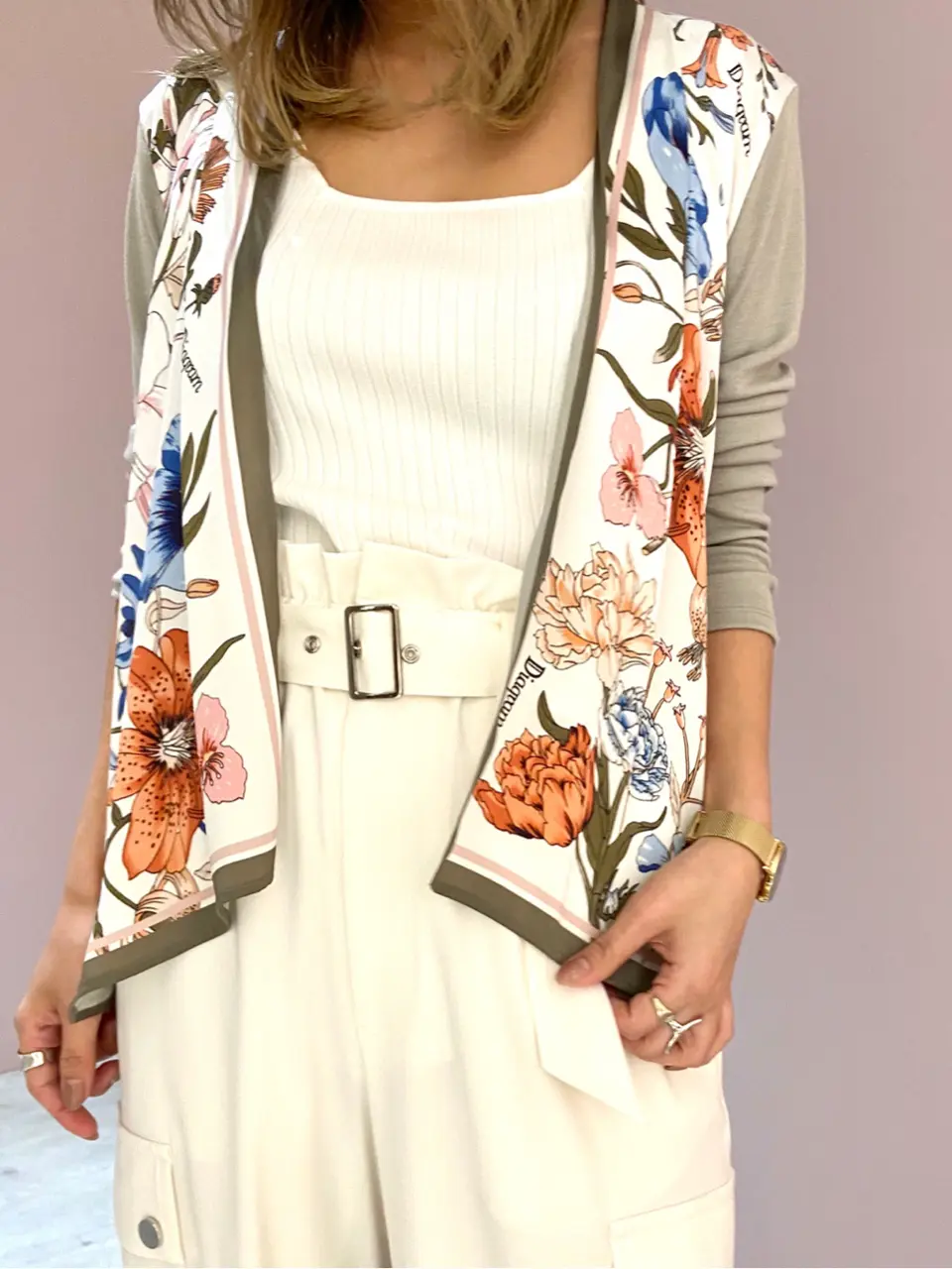 ORIGINATED IN GRACE CONTINENTAL yukimi yonee コーディネート画像