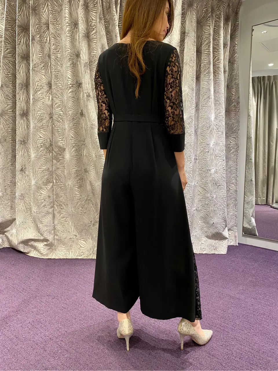 ORIGINATED IN GRACE CONTINENTAL 志田　悠 コーディネート画像