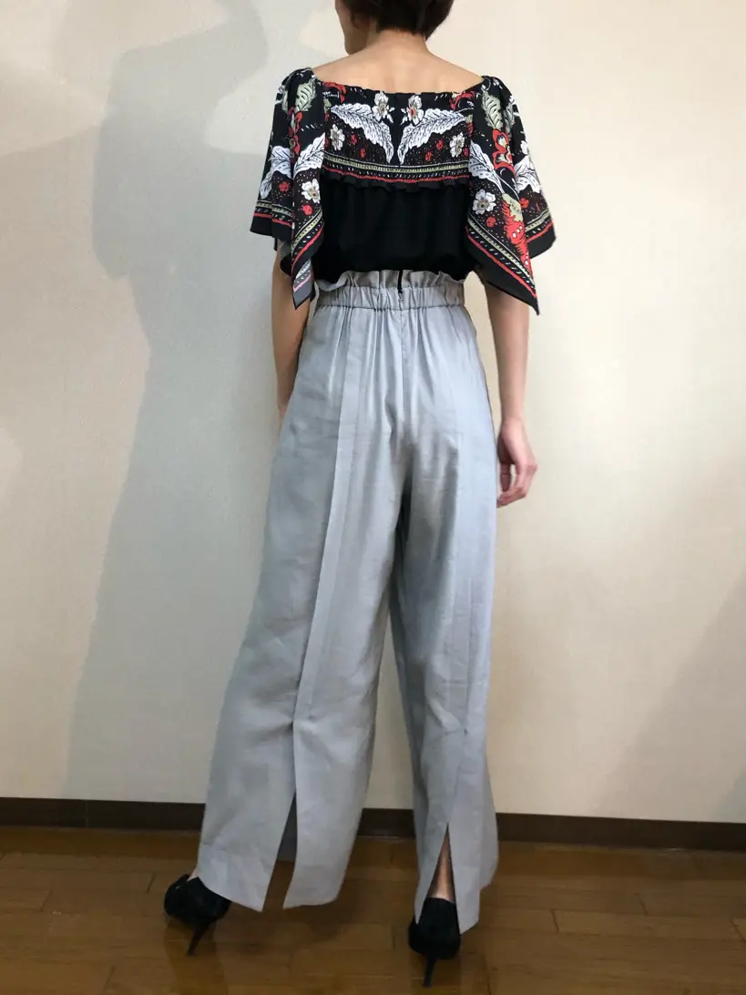 ORIGINATED IN GRACE CONTINENTAL 亀田 未希 コーディネート画像