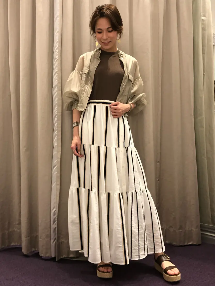 ORIGINATED IN GRACE CONTINENTAL 亀田 未希 コーディネート画像