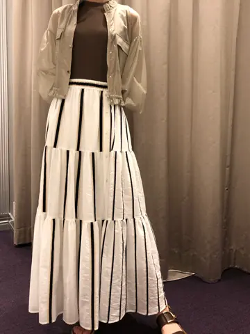 ORIGINATED IN GRACE CONTINENTAL 亀田 未希 コーディネート画像