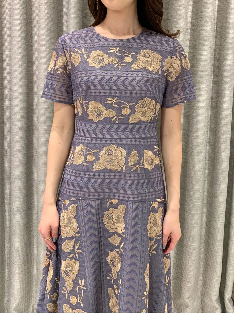 ORIGINATED IN GRACE CONTINENTAL saki コーディネート画像