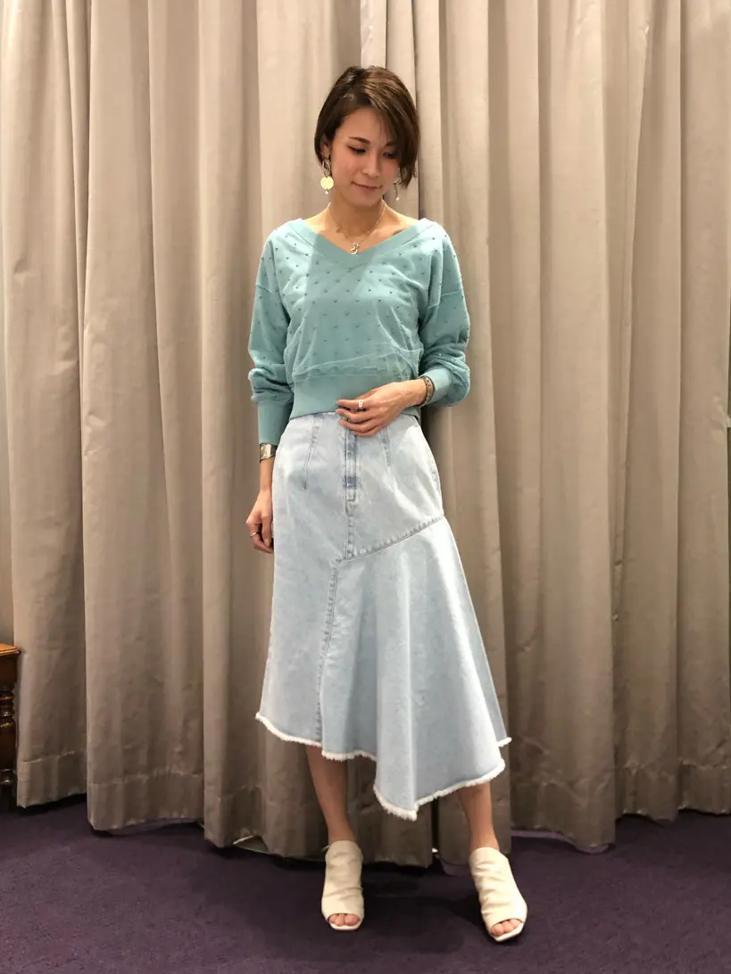 ORIGINATED IN GRACE CONTINENTAL 亀田 未希 コーディネート画像
