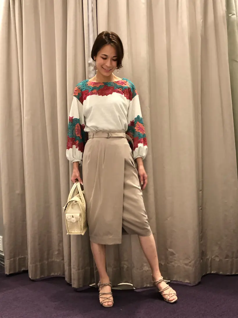 ORIGINATED IN GRACE CONTINENTAL 亀田 未希 コーディネート画像