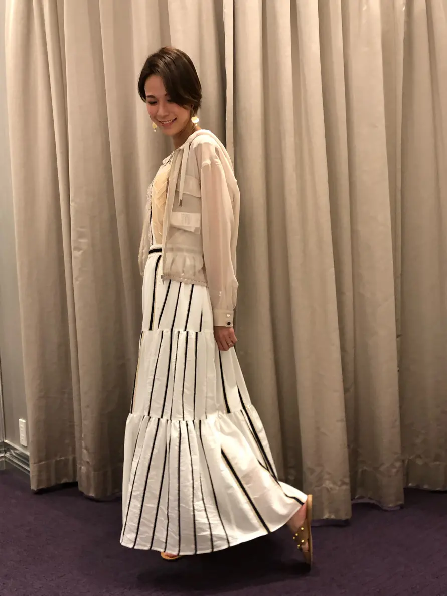 ORIGINATED IN GRACE CONTINENTAL 亀田 未希 コーディネート画像