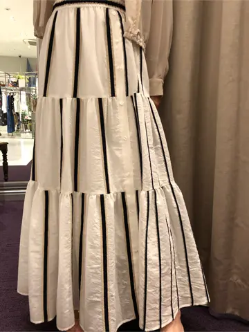 ORIGINATED IN GRACE CONTINENTAL 亀田 未希 コーディネート画像