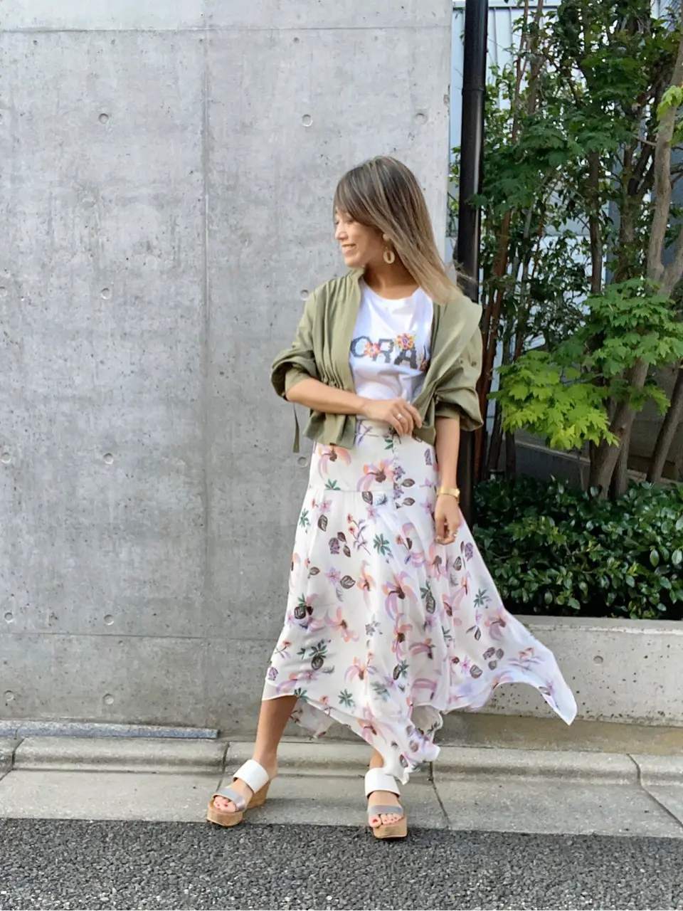 ORIGINATED IN GRACE CONTINENTAL yukimi yonee コーディネート画像