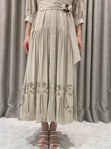 ORIGINATED IN GRACE CONTINENTAL saki コーディネート画像