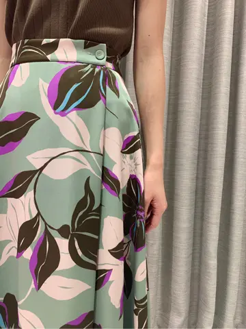 ORIGINATED IN GRACE CONTINENTAL saki コーディネート画像