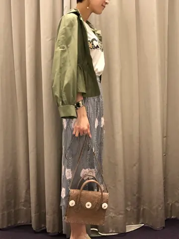 ORIGINATED IN GRACE CONTINENTAL 亀田 未希 コーディネート画像