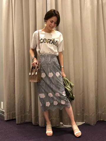 ORIGINATED IN GRACE CONTINENTAL 亀田 未希 コーディネート画像