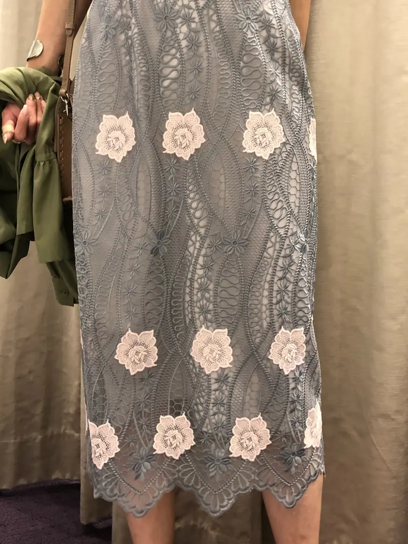 ORIGINATED IN GRACE CONTINENTAL 亀田 未希 コーディネート画像