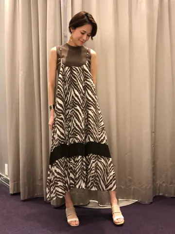 ORIGINATED IN GRACE CONTINENTAL 亀田 未希 コーディネート画像