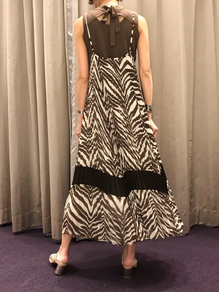 ORIGINATED IN GRACE CONTINENTAL 亀田 未希 コーディネート画像