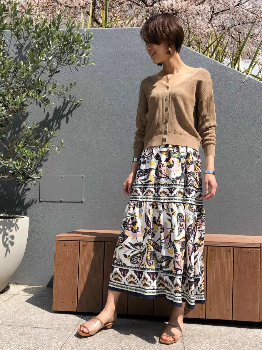 ORIGINATED IN GRACE CONTINENTAL 亀田 未希 コーディネート画像