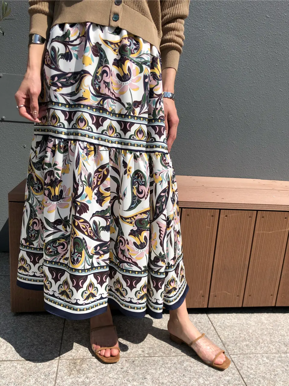 ORIGINATED IN GRACE CONTINENTAL 亀田 未希 コーディネート画像