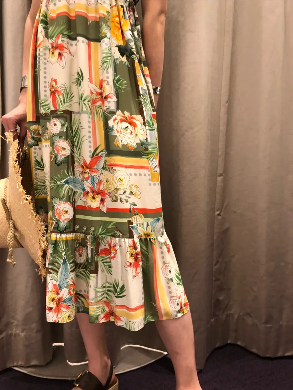 ORIGINATED IN GRACE CONTINENTAL 亀田 未希 コーディネート画像