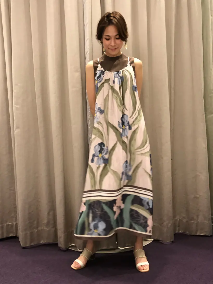 ORIGINATED IN GRACE CONTINENTAL 亀田 未希 コーディネート画像