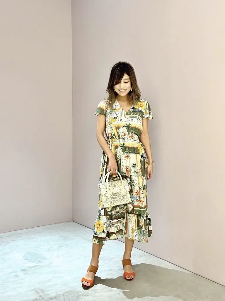 ORIGINATED IN GRACE CONTINENTAL yukimi yonee コーディネート画像