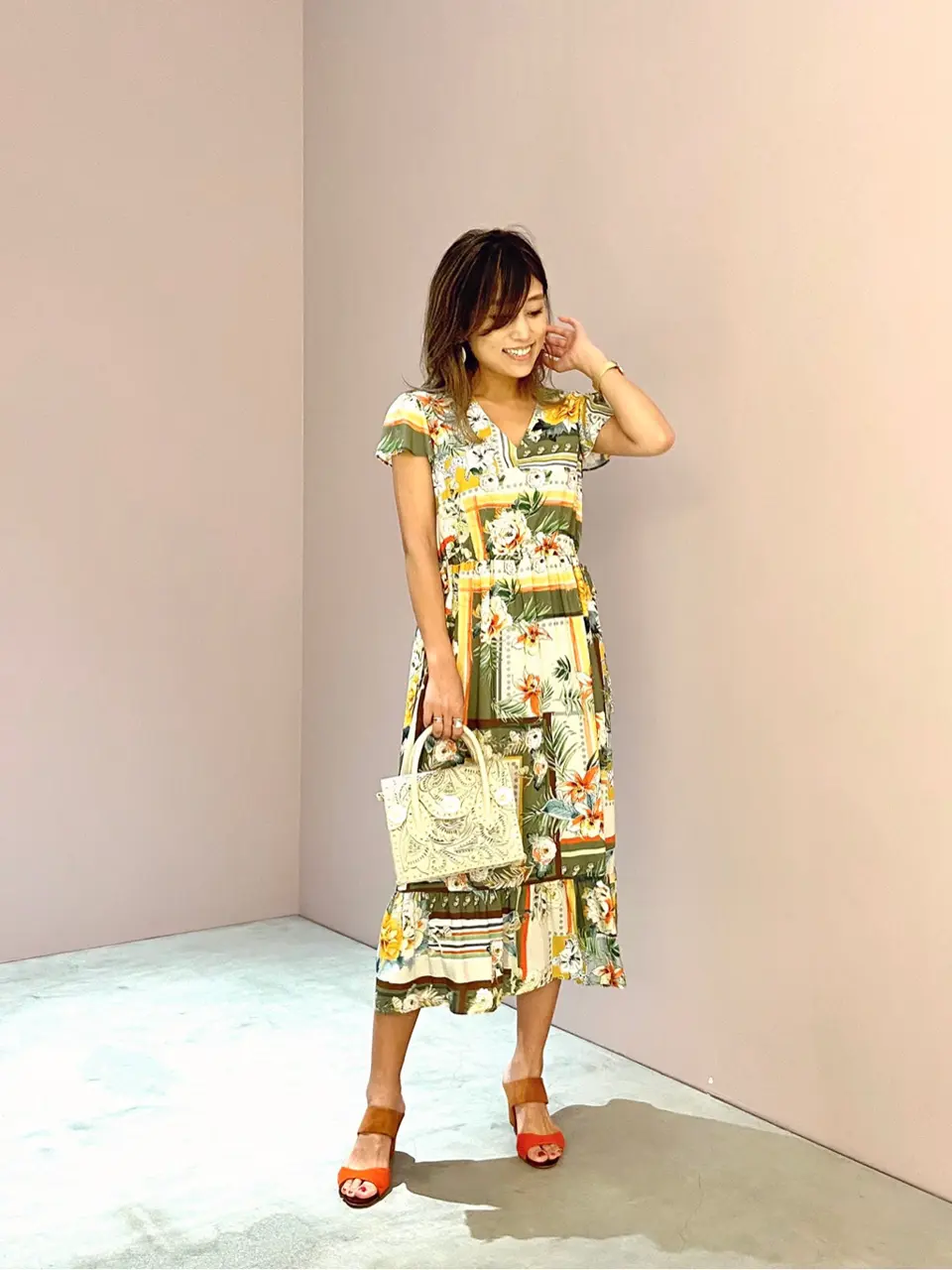 ORIGINATED IN GRACE CONTINENTAL yukimi yonee コーディネート画像