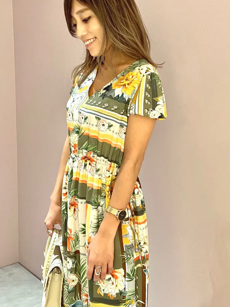 ORIGINATED IN GRACE CONTINENTAL yukimi yonee コーディネート画像