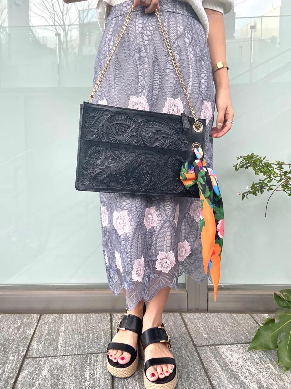 ORIGINATED IN GRACE CONTINENTAL yukimi yonee コーディネート画像