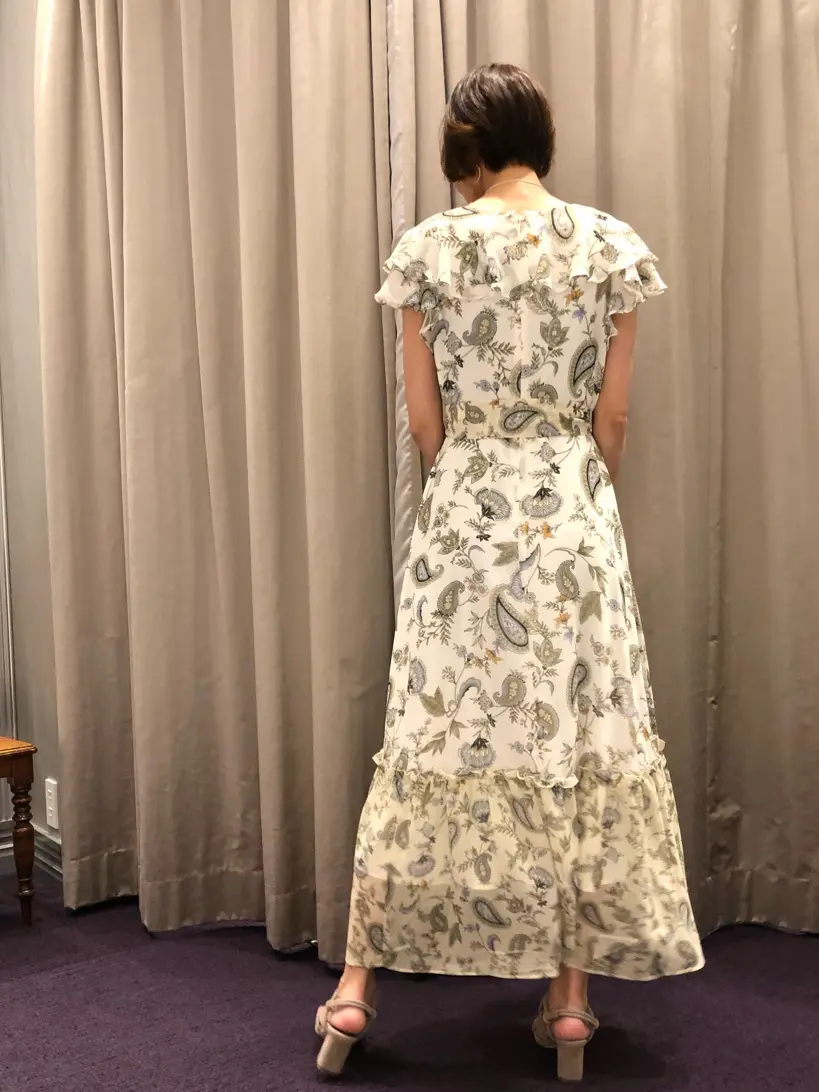 ORIGINATED IN GRACE CONTINENTAL 亀田 未希 コーディネート画像