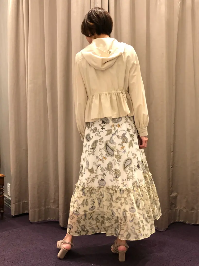 ORIGINATED IN GRACE CONTINENTAL 亀田 未希 コーディネート画像