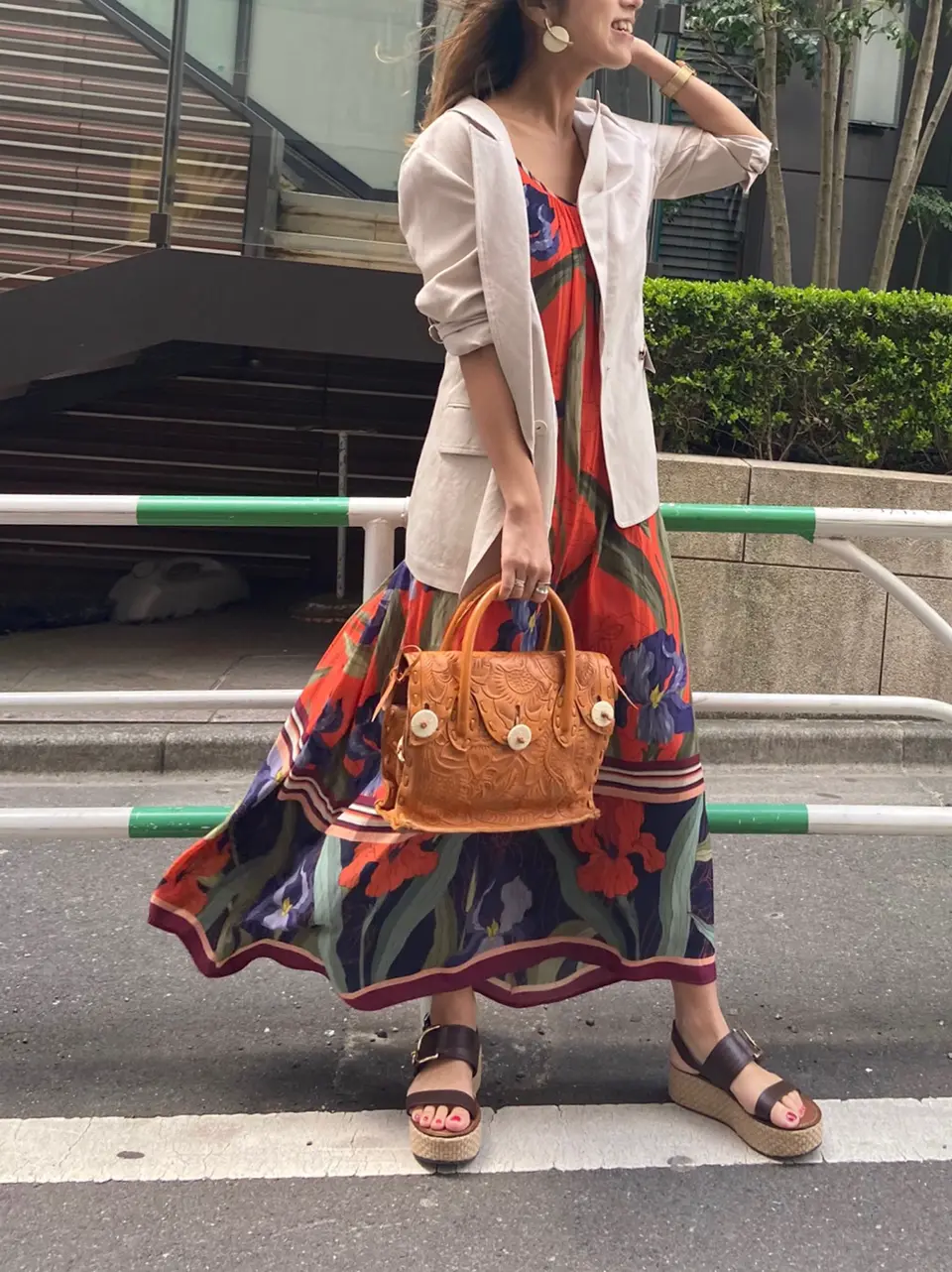 ORIGINATED IN GRACE CONTINENTAL yukimi yonee コーディネート画像