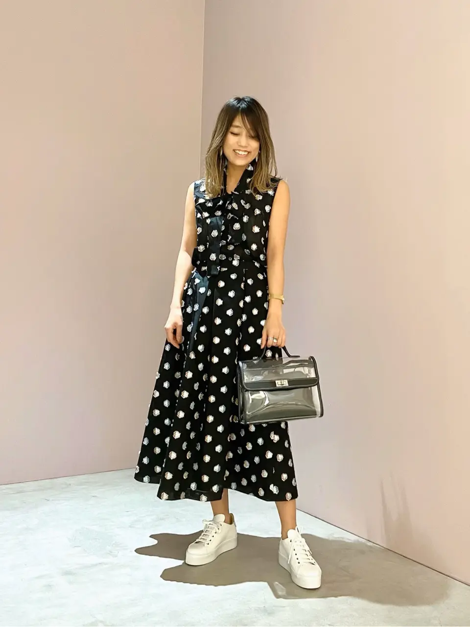 ORIGINATED IN GRACE CONTINENTAL yukimi yonee コーディネート画像