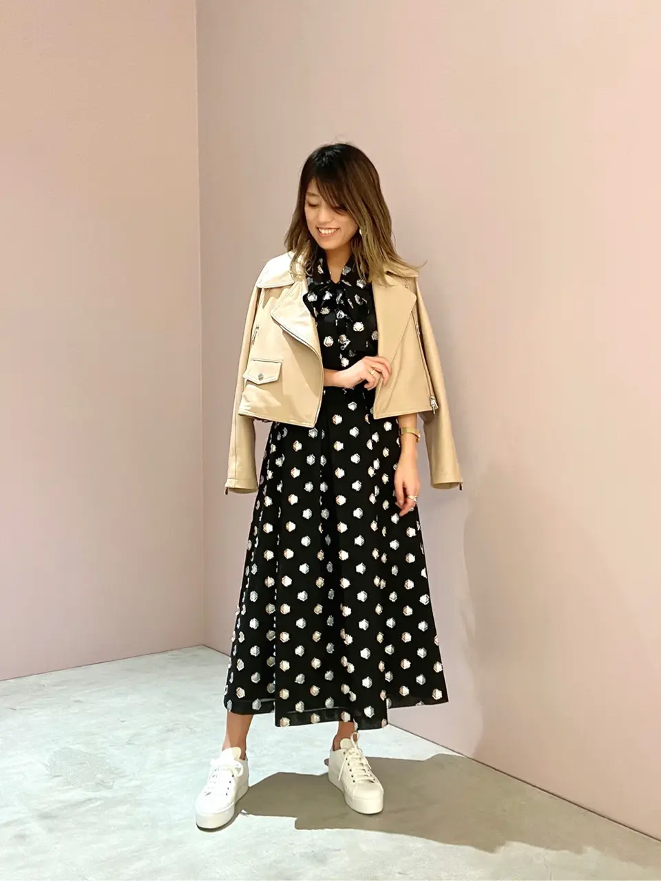 ORIGINATED IN GRACE CONTINENTAL yukimi yonee コーディネート画像