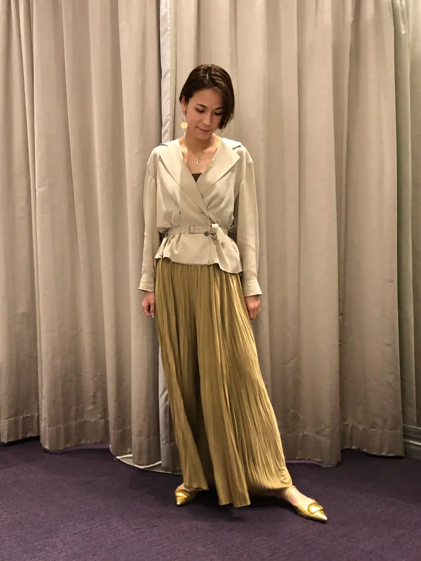 ORIGINATED IN GRACE CONTINENTAL 亀田 未希 コーディネート画像