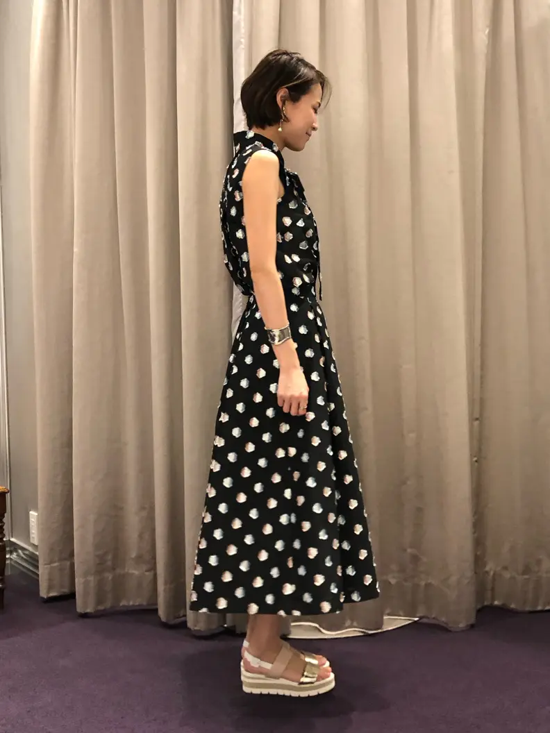 ORIGINATED IN GRACE CONTINENTAL 亀田 未希 コーディネート画像