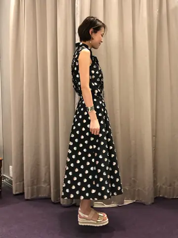 ORIGINATED IN GRACE CONTINENTAL 亀田 未希 コーディネート画像